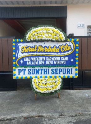 Papan Bunga Duka di Cebongan